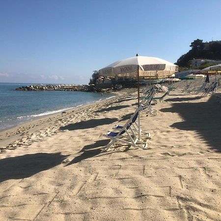 Residenza Gherly Capo Vaticano Exterior photo